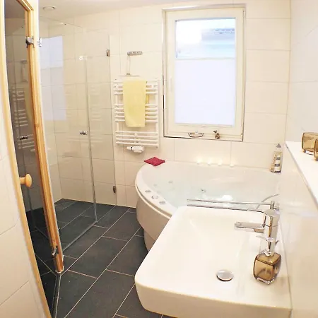 Strandvilla - Maisonette 